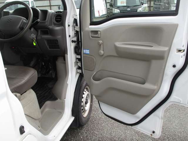 Suzuki Every 11