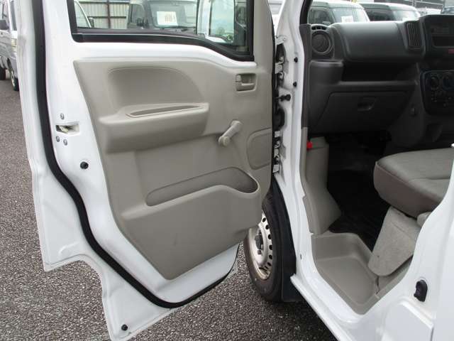 Suzuki Every 12