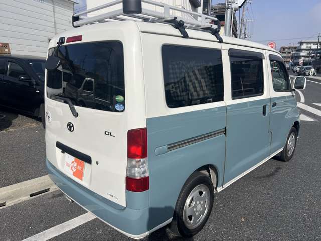 Toyota Town Ace Van 10