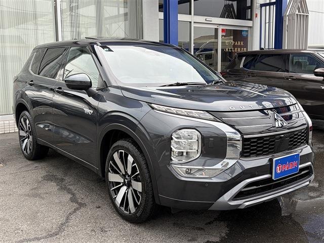Mitsubishi Outlander 4