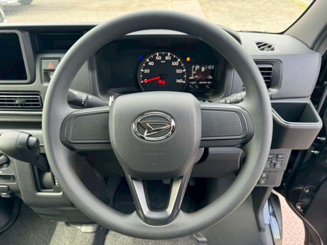 Daihatsu Hijet Deck Van 12