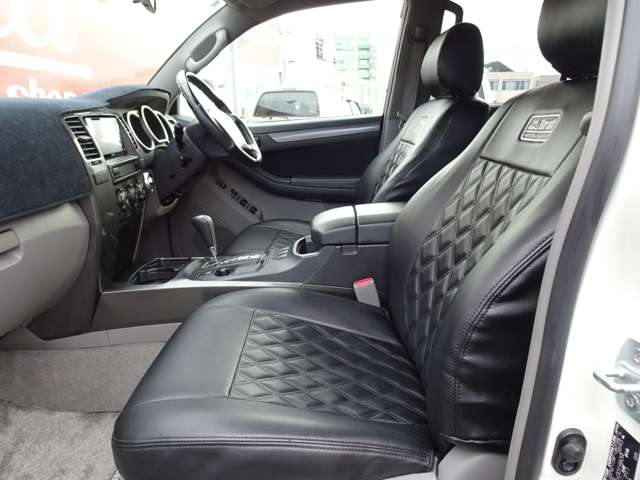 Toyota Hilux Surf 6