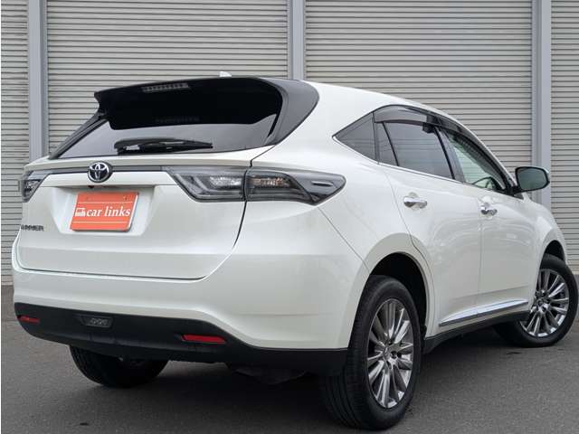 Toyota Harrier 6