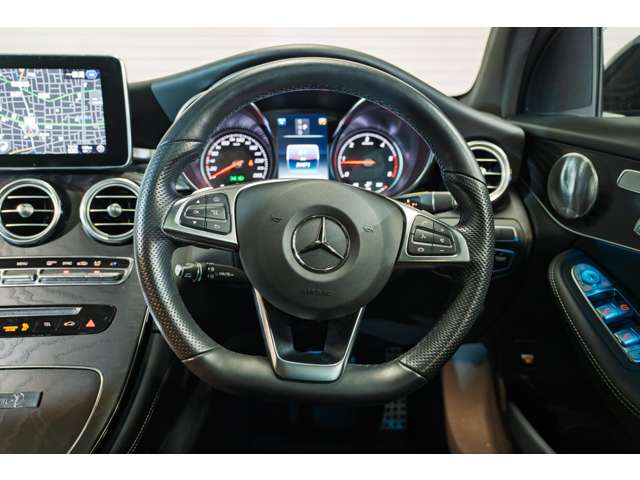 Mercedes-Benz GLC 12