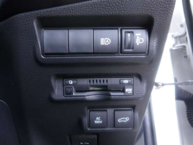 Toyota Corolla Cross 11