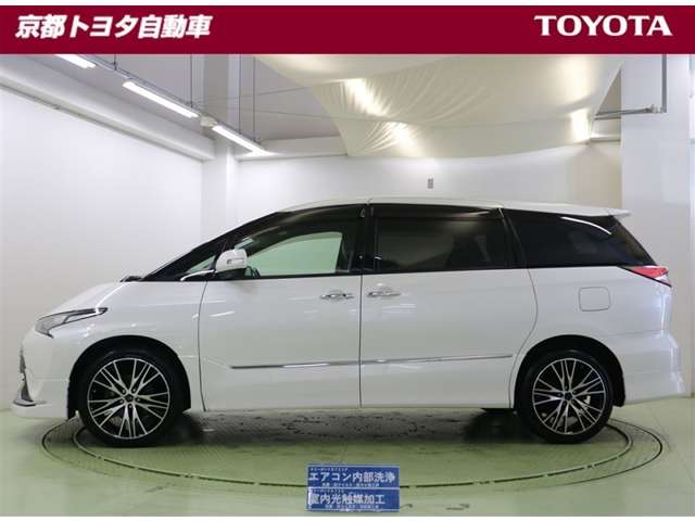 Toyota Estima 2