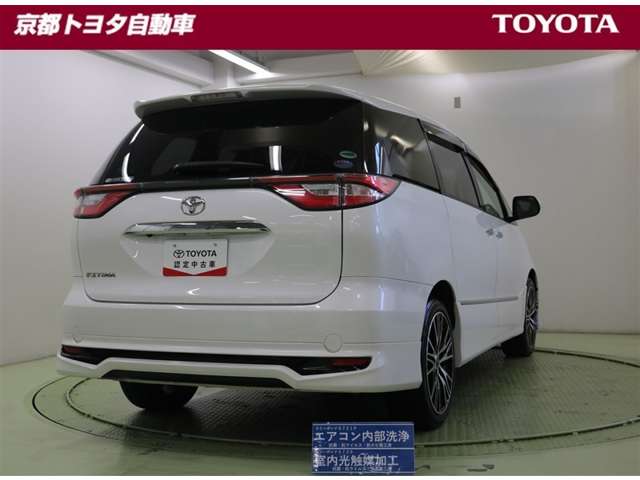 Toyota Estima 3