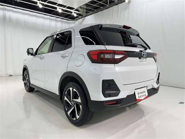 Toyota Raize 6