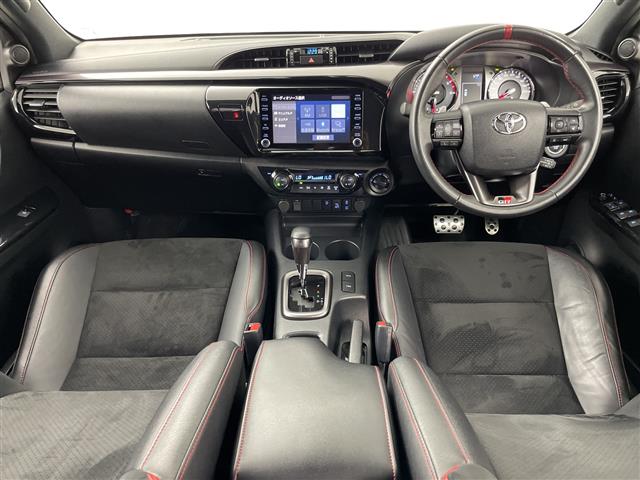 Toyota Hilux 3