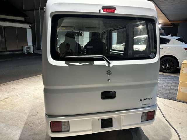 Suzuki Every 9