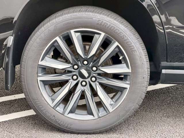 Cadillac エスカレード 5