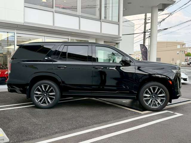 Cadillac エスカレード 6