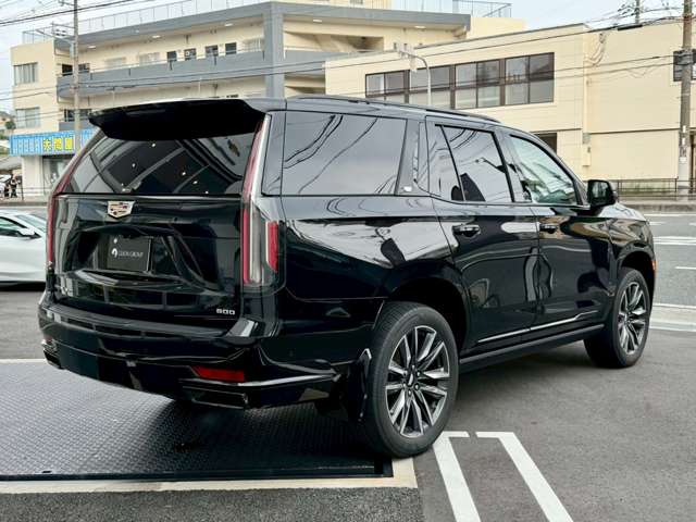 Cadillac エスカレード 7