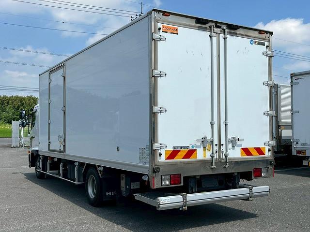 Hino Ranger 8