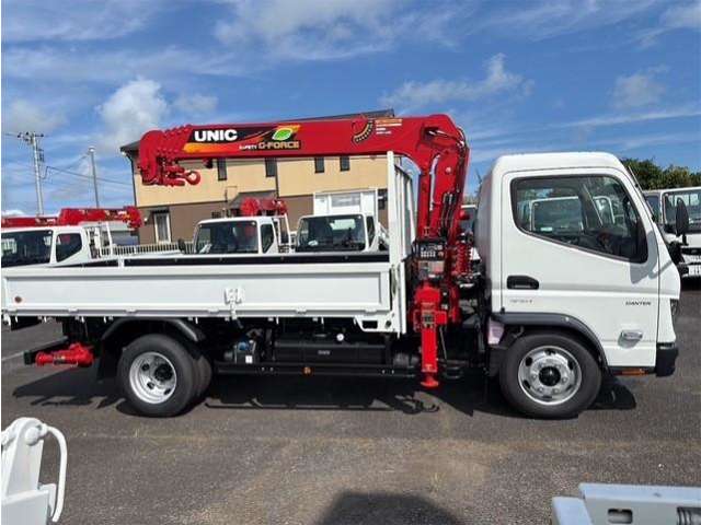 Mitsubishi Fuso Canter 4