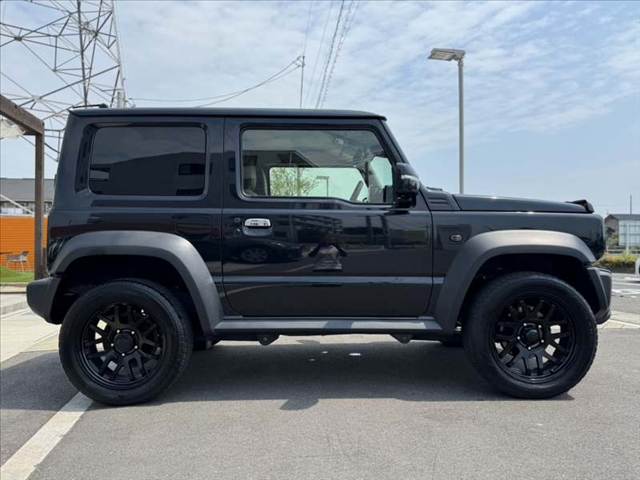 Suzuki Jimny Sierra 12