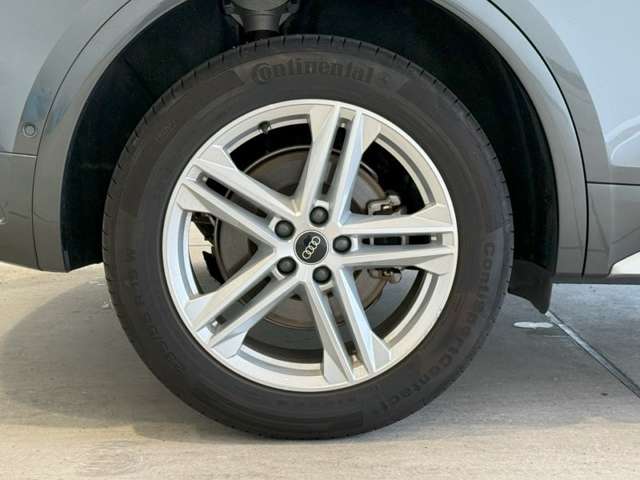 Audi Q5 11