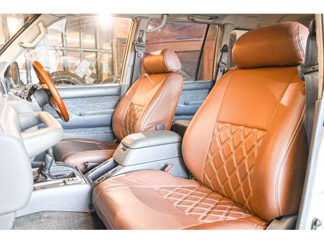 Toyota Land Cruiser 80 12