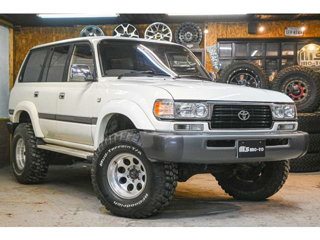 Toyota Land Cruiser 80 2