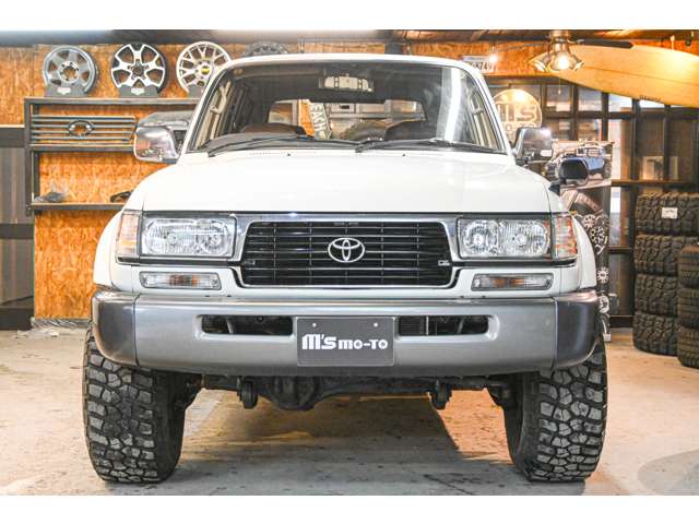 Toyota Land Cruiser 80 3
