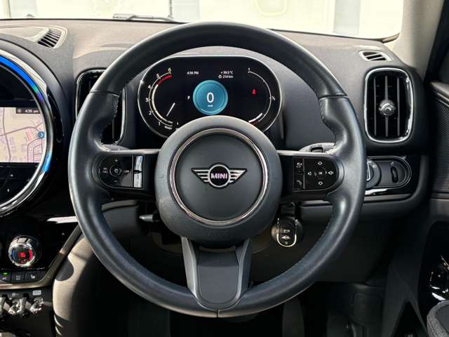 MINI Crossover 9