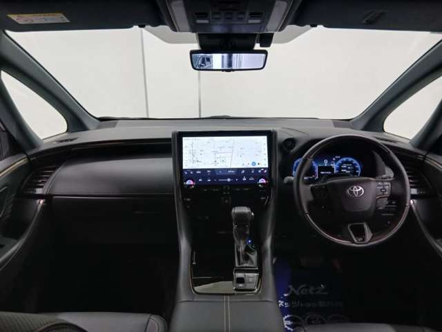 Toyota Alphard 12
