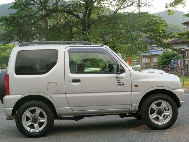 Suzuki Jimny 4