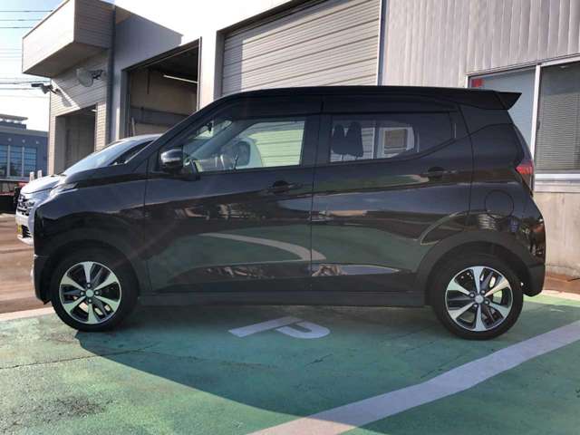 Mitsubishi eK X 8