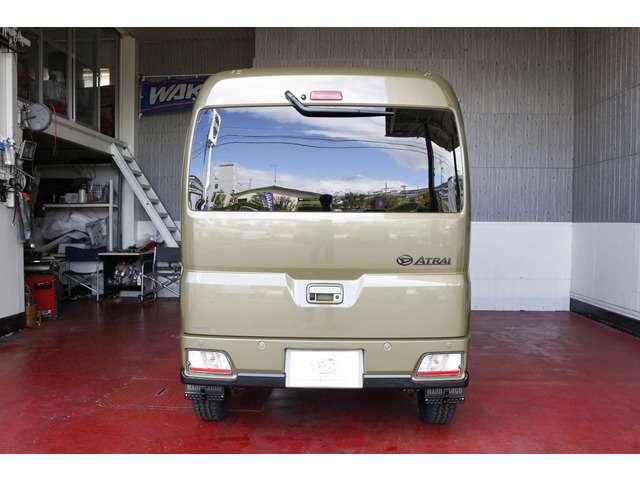 Daihatsu Atrai 8