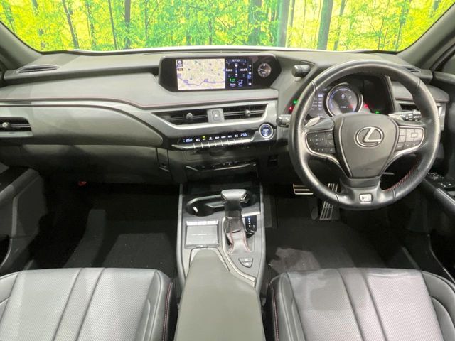 Lexus UX 2