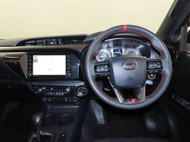 Toyota Hilux 12