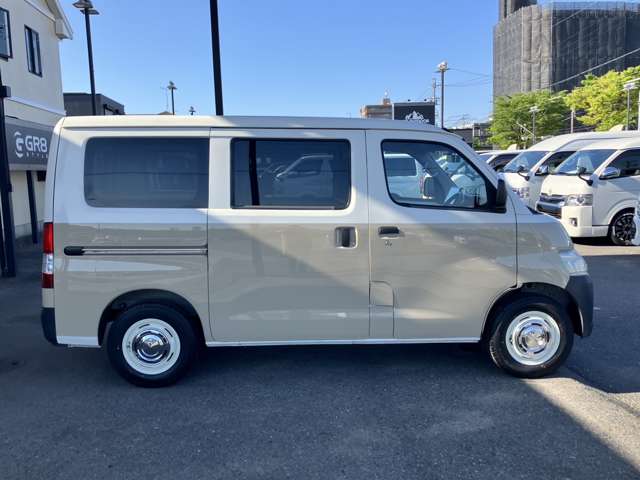 Toyota Town Ace Van 11