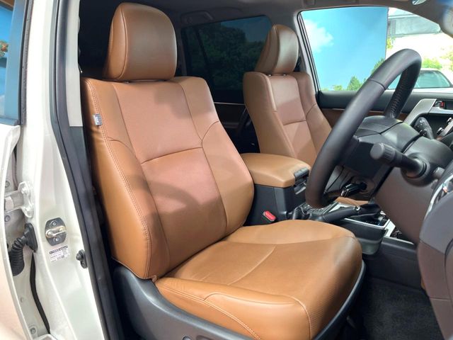 Toyota Land Cruiser Prado 10