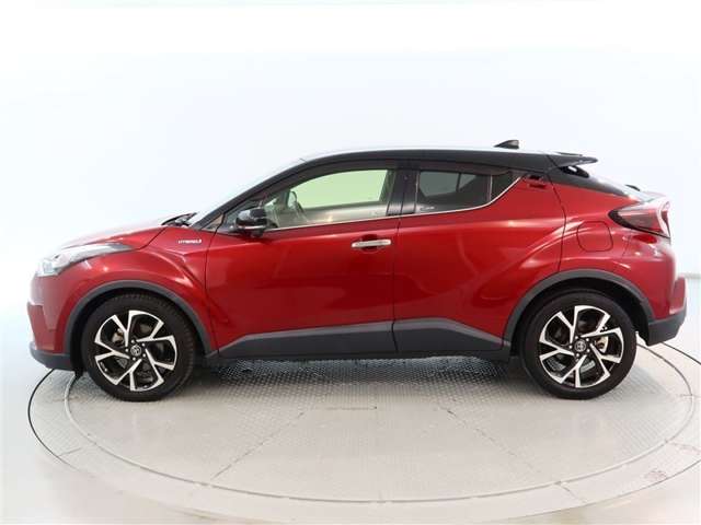 Toyota C-HR 3