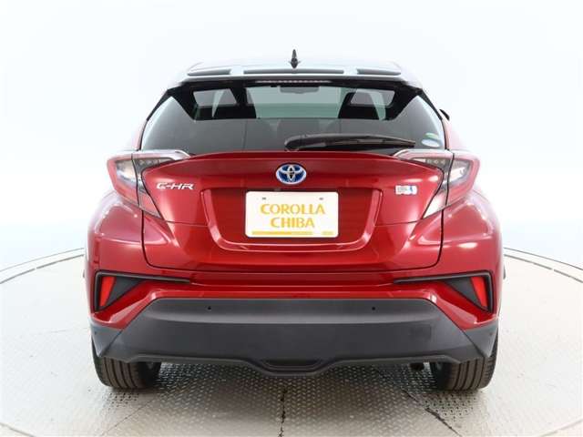 Toyota C-HR 4