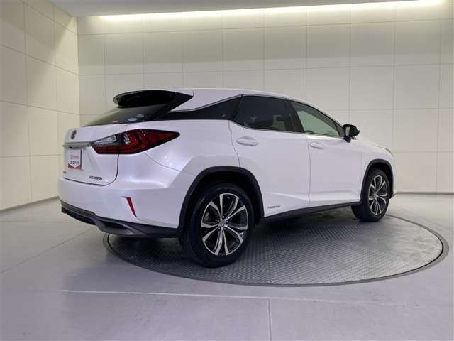 Lexus RX 6