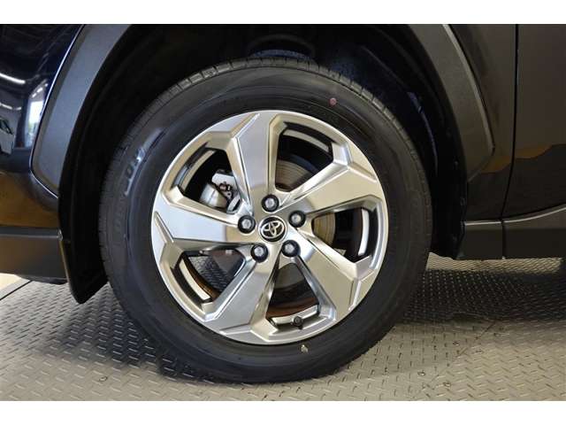 Toyota RAV4 8