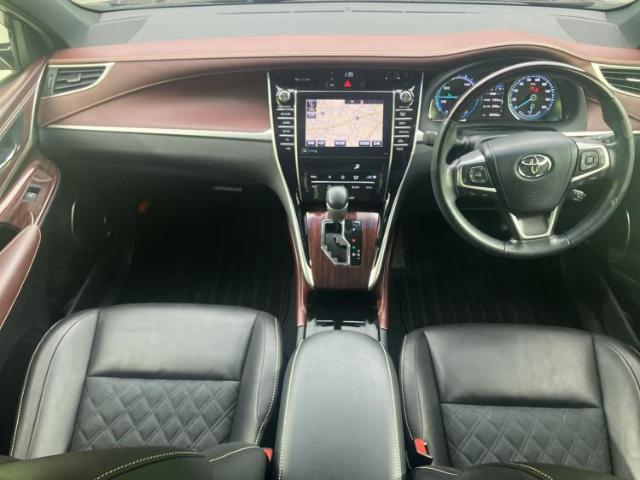 Toyota Harrier 9