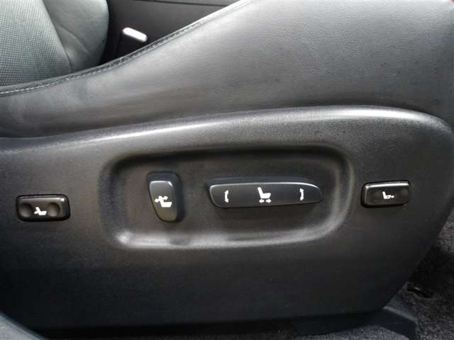 Lexus RX Hybrid 12