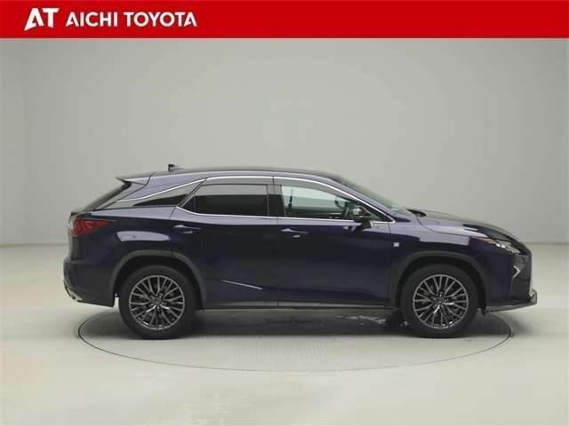 Lexus RX 7