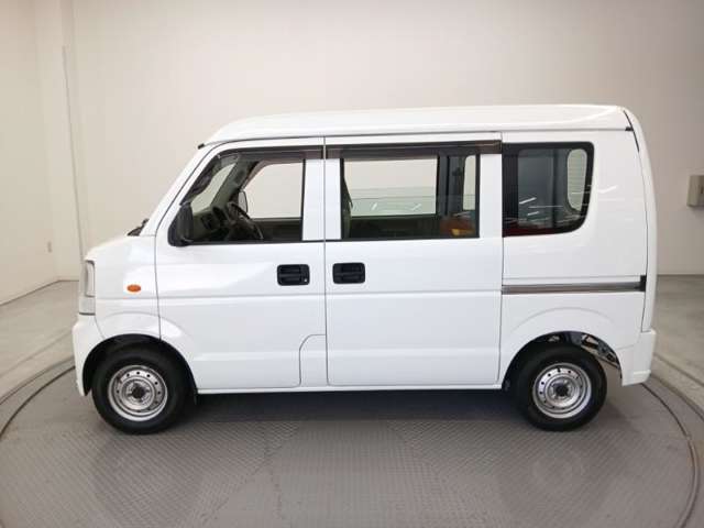 Suzuki Every 8