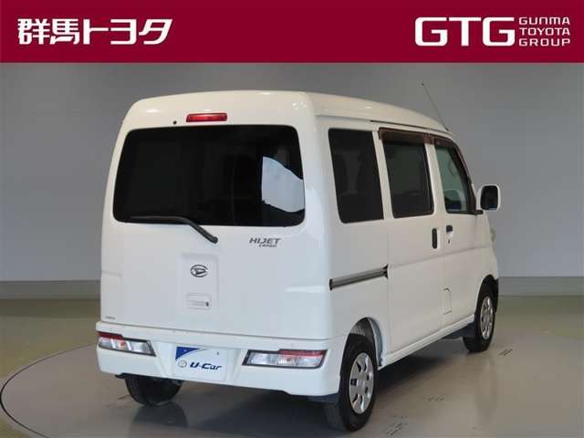 Daihatsu Hijet Cargo 3