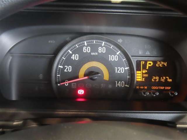 Daihatsu Hijet Cargo 6