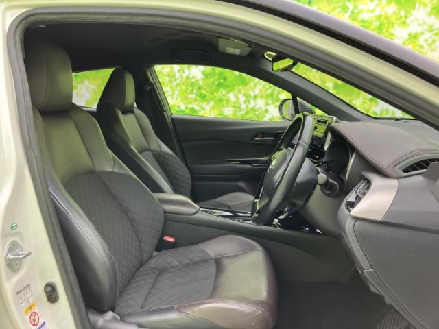 Toyota C-HR 2