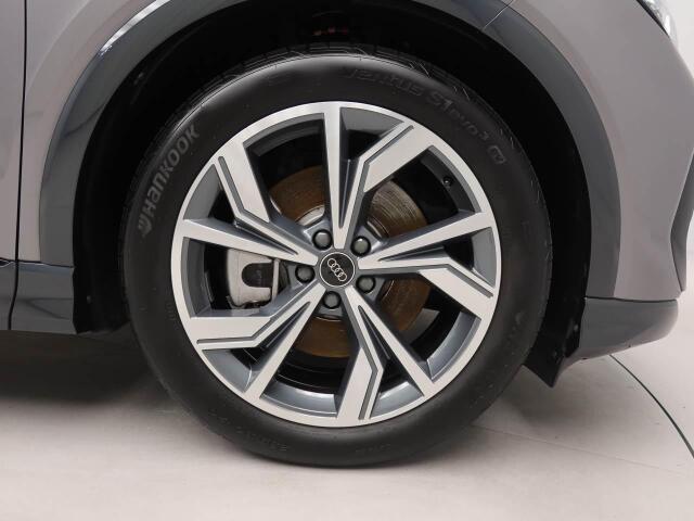 Audi Q4 Sportback e-tron 6