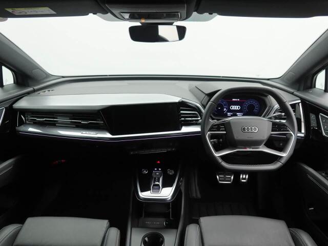 Audi Q4 Sportback e-tron 8