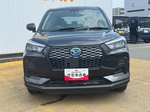 Daihatsu Rocky 12