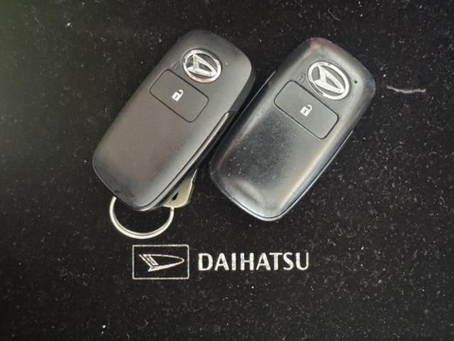 Daihatsu Rocky 8