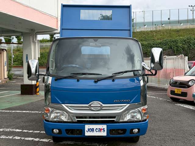 Hino Dutro 2