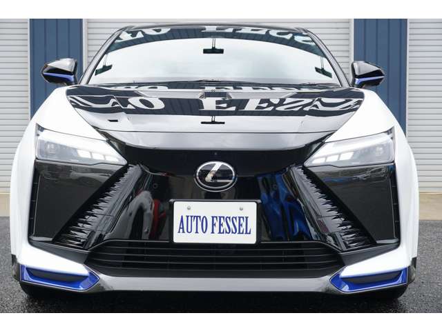 Lexus RZ 5